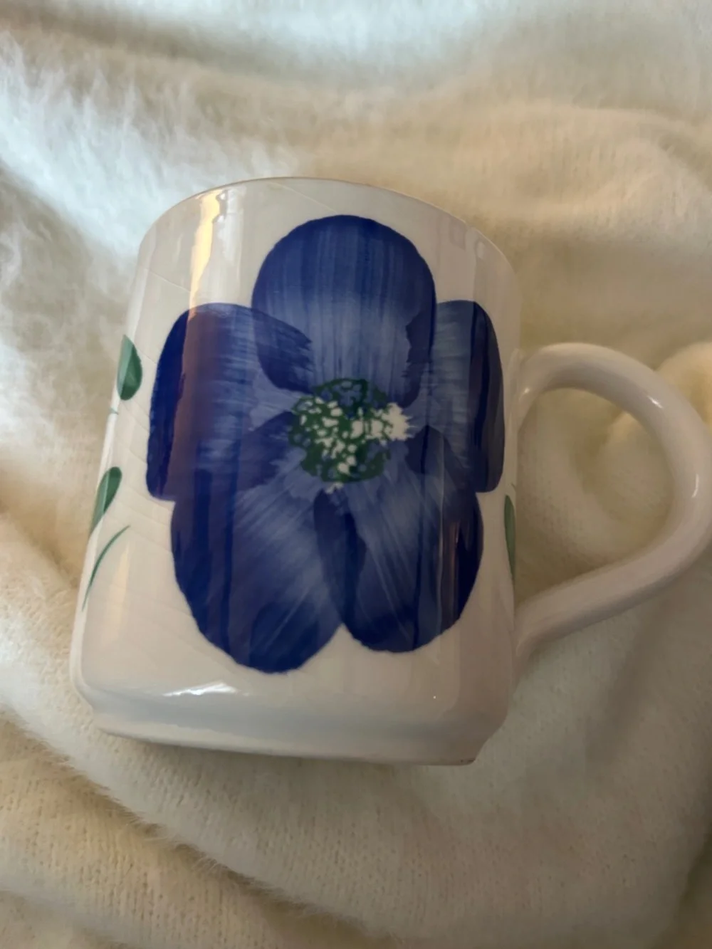 50%offW❤️ pier 1 Tea Cup  made in Italy white blue floral P04 flaw